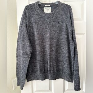 [Abercrombie & Fitch] Gray Long Sleeve Sweater